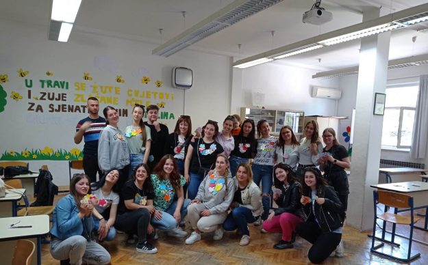 Radionica: Opraštanje učenika uz izradu Aloha ogrilca Radionica: Opraštanje učenika uz izradu Aloha ogrilca